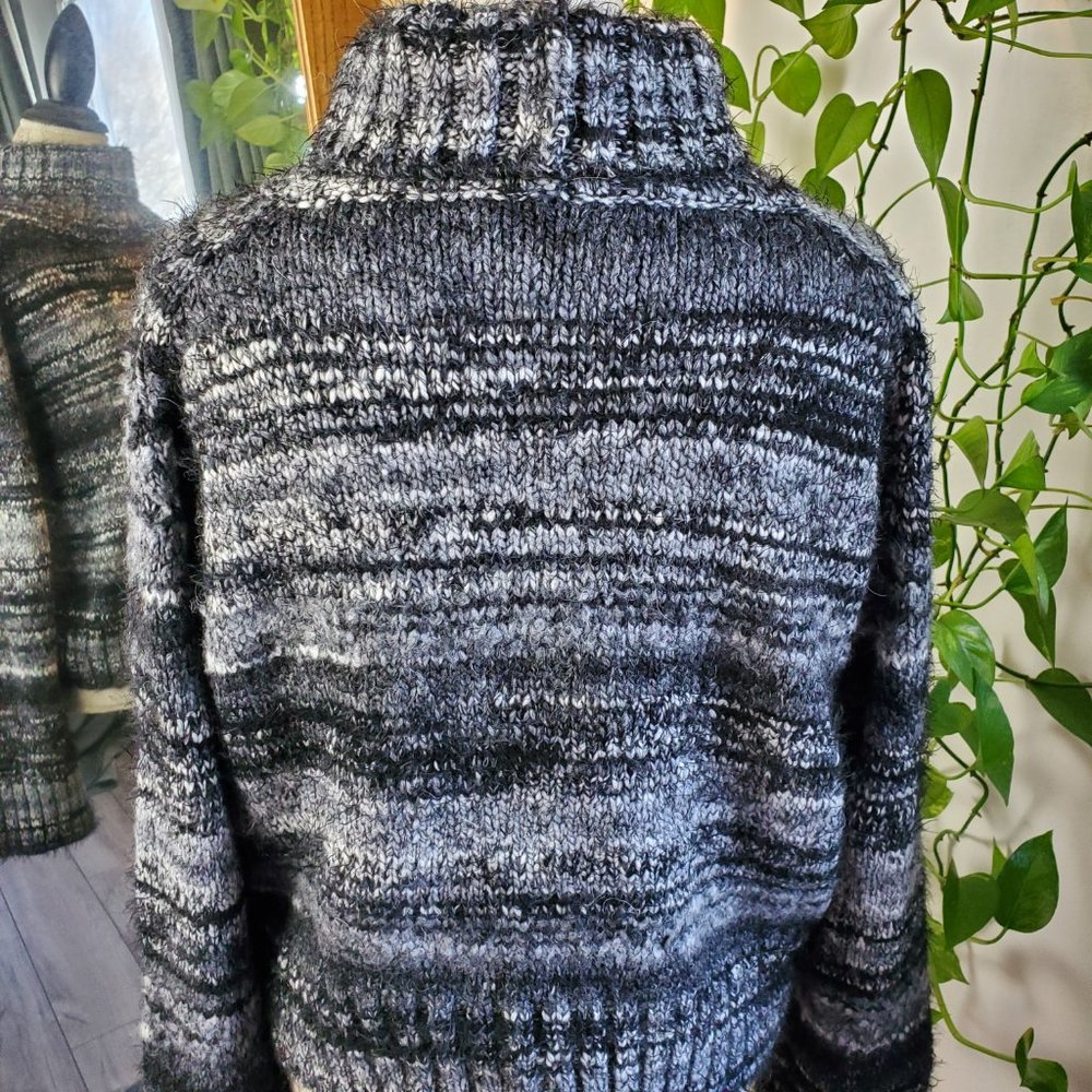 BABATON | Aritzia Black White Grey Titus Alpaca Wool Turtleneck Sweater (M) - Picture 4 of 12